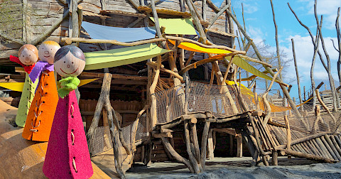 Neue Murmelpuppen und Murmelbahn